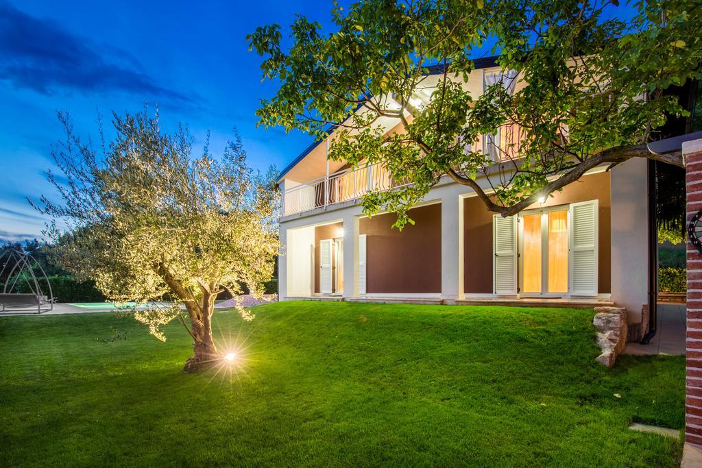 Villa Parenzana Višnjan Esterno foto
